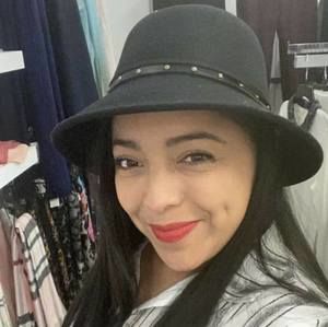 Meet your Posher, Ivonne arely